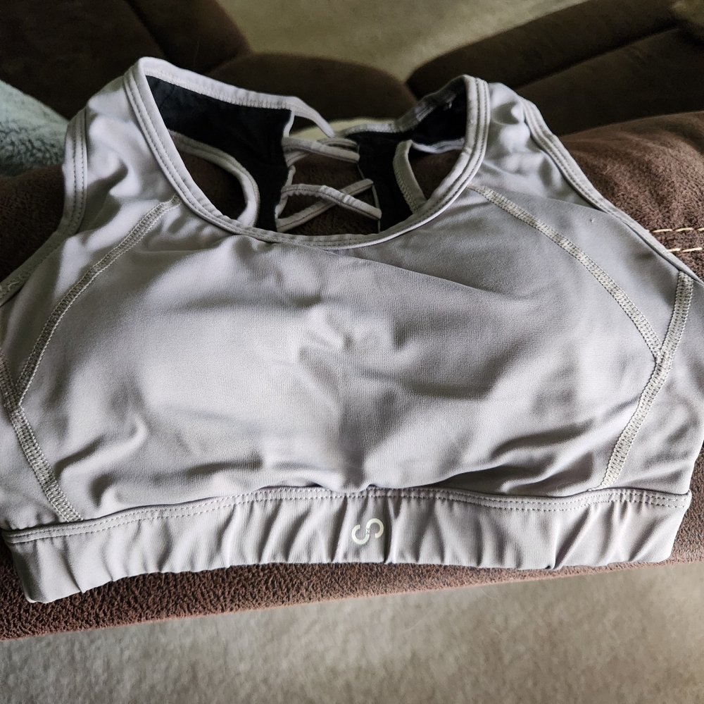 Curves and combatboots sports bra
